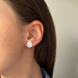 Brinco Gota Detalhada Texturizada