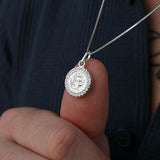 Colar pingente medalha São Bento cravejada