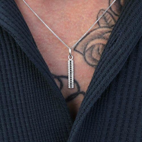 Colar Stick Cravejado Masculino em Prata